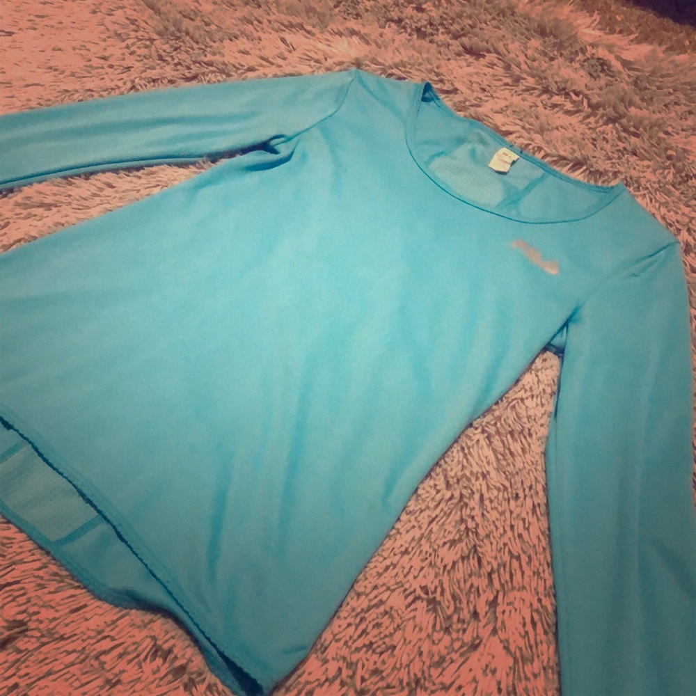 An athletic lightweight long sleeve shirt.